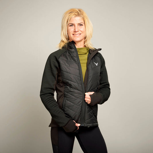 Czarna kurtka do biegania – Rikke Hørlykke x Winnershape 