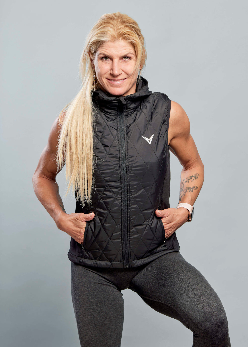 Løbe vest sort – Rikke Hørlykke x Winnershape